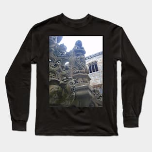 Fountain Detail (13), Linlithgow Palace, Scotland Long Sleeve T-Shirt